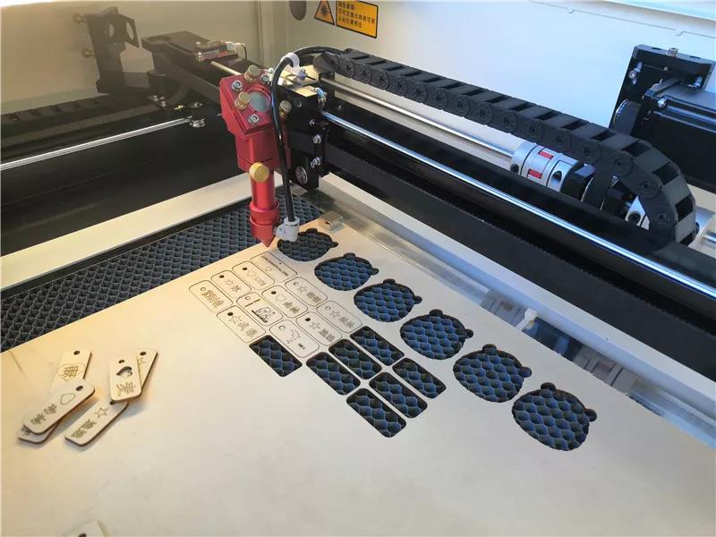 激光作品制作中