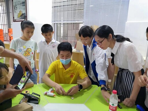 高老師的培訓(xùn)采用理論+實踐的形式進(jìn)行授課