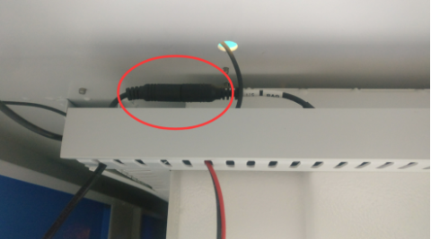 紅圈：紅點(diǎn)指示器接口