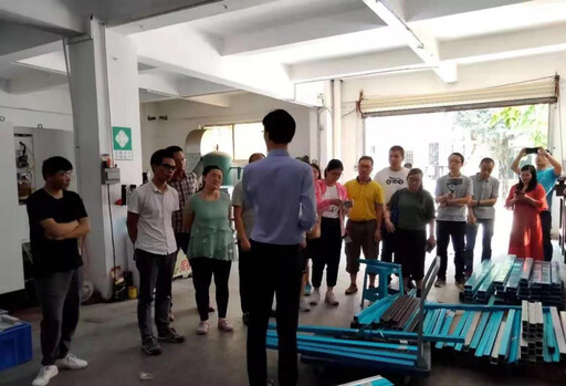 雷宇激光CEO陳必勤先生講解激光切割機(jī)誕生過程