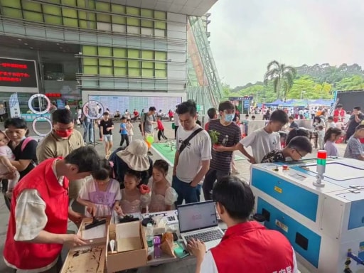 感受科技魅力沐浴科普陽(yáng)光