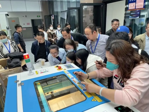 感受科技魅力沐浴科普陽(yáng)光