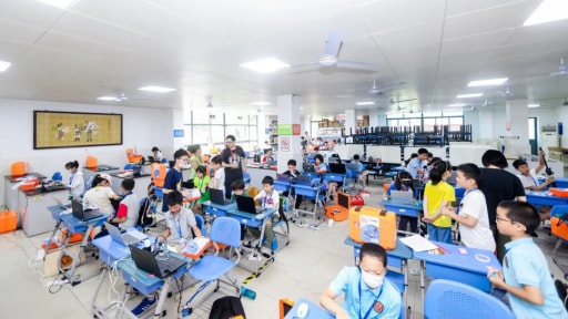 比賽火熱進(jìn)行中...